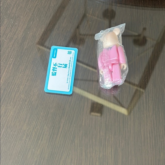 Pink Bearbrick Figure - Picture 8 of 8